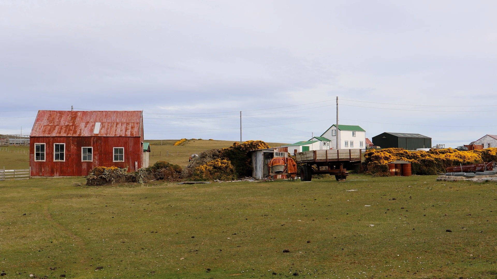 Public Works Department provides reassurances over Fox Bay airstrip project funding